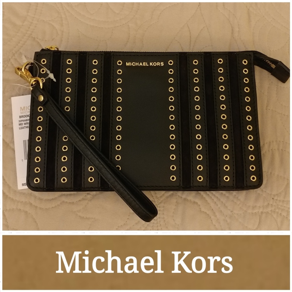 NWT Michael Kors Brooklyn Grommet Wristlet